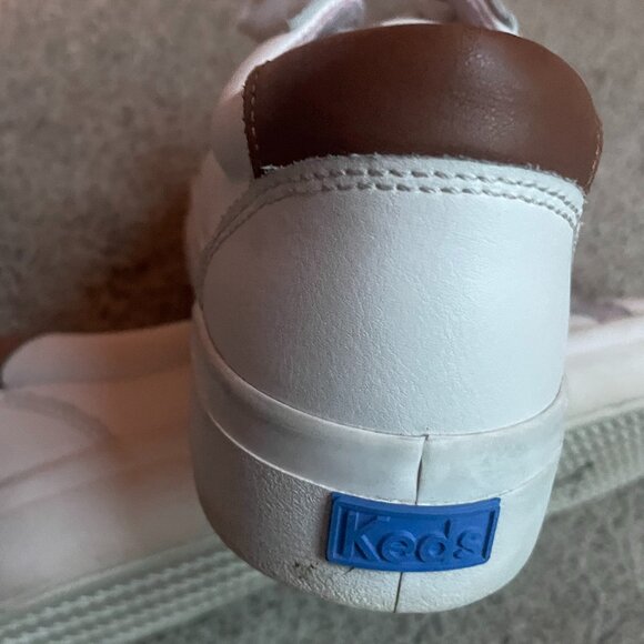 Leather Keds with pink accents, size 8 - Picture 5 of 6